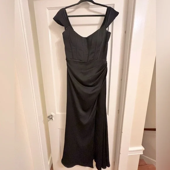 Lazaro Dresses | Lazaro Gown | Color: Black | Size: 8 | Brangela1909's Closet Lazaro Dresses | Lazaro Gown | Color: Black | Size: 8 | Brangela1909's Closet